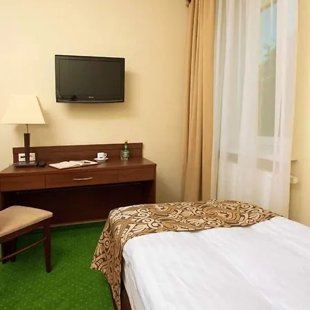 Hotel Zielony بوزنان