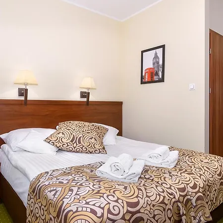 Hotel Zielony فندق بوزنان